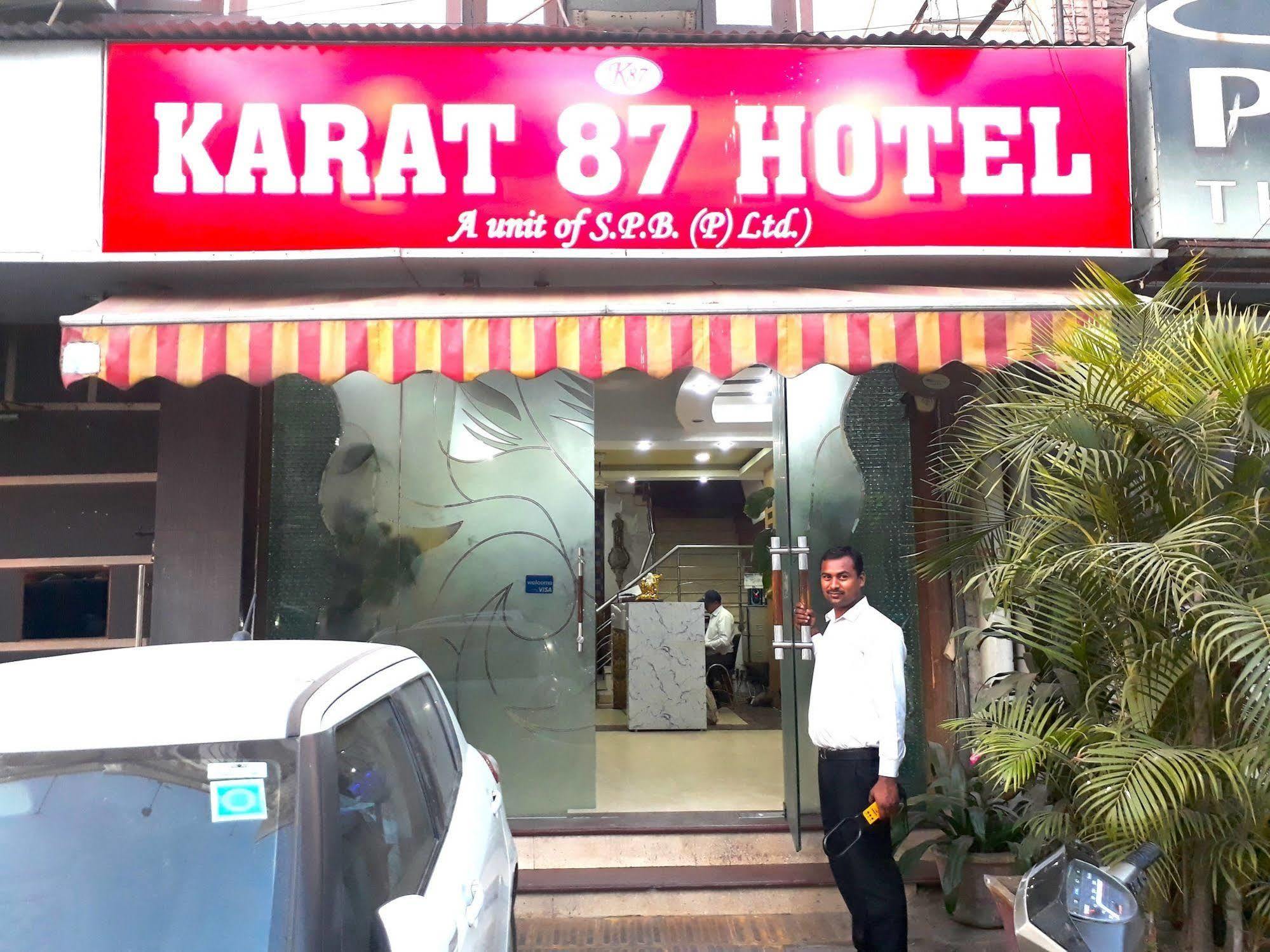Hotel Karat 87 New Delhi Exterior photo